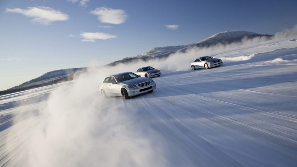 Mercedes-Benz Canada Offers Winter Driving Academy In 2011